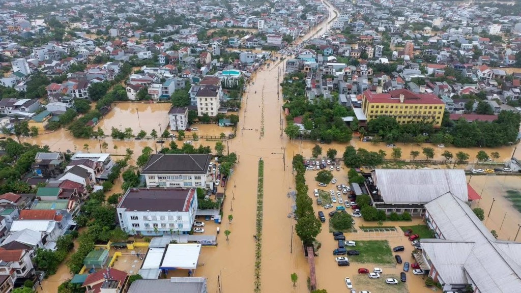 hue_lu lut hue_hue ngap lut_thientai_luluthue_phat giao hue5.jpg